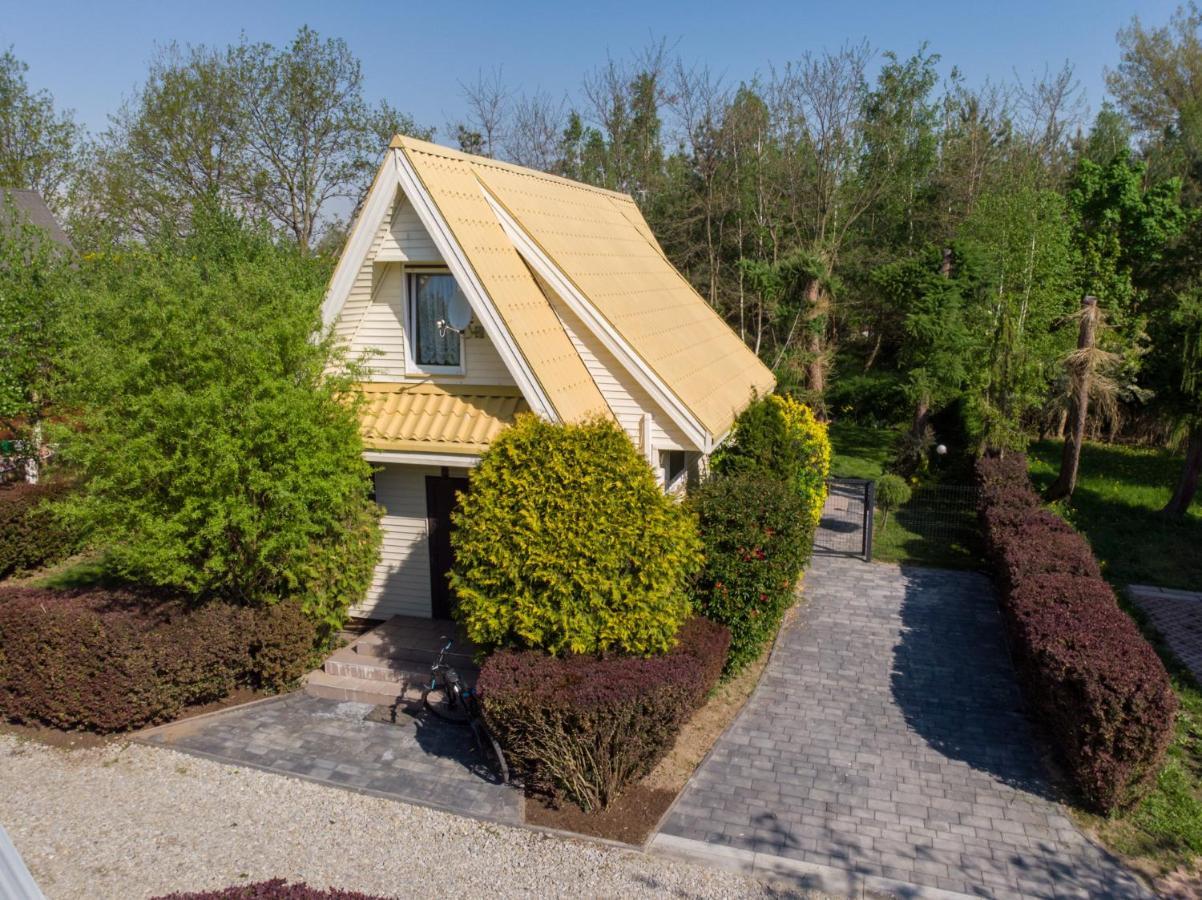 Domek Letniskowy Glebinow Nysa Exteriér fotografie