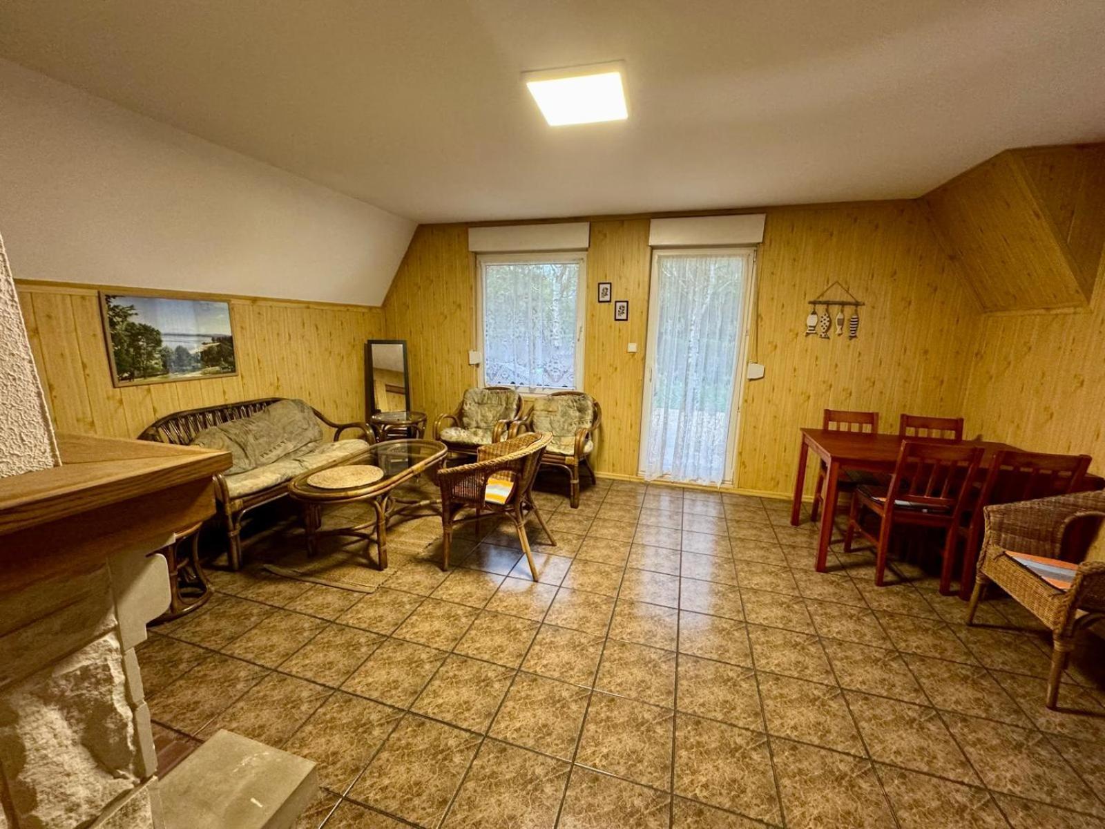 Domek Letniskowy Glebinow Nysa Exteriér fotografie